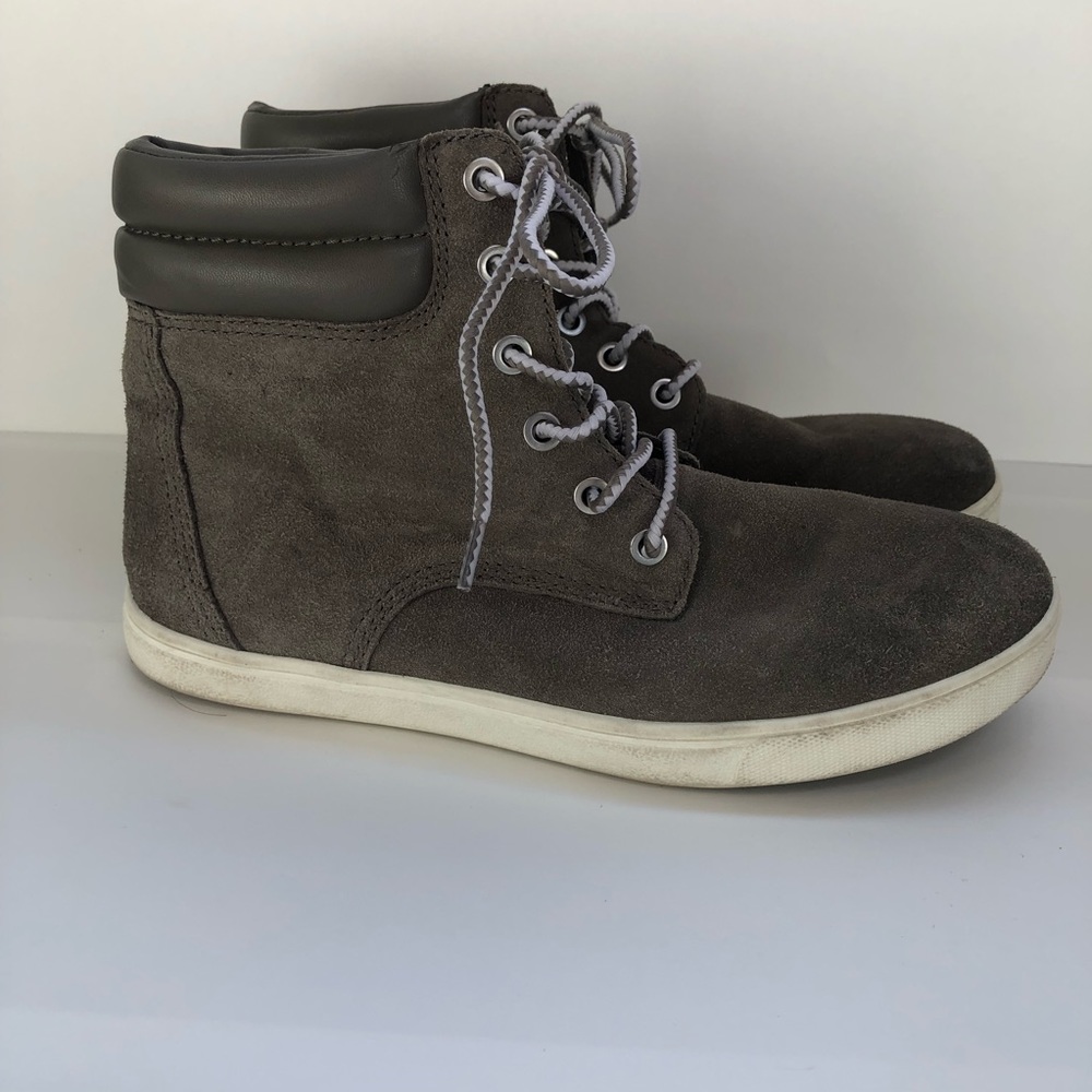 Lace-up High Top Suede Sneaker